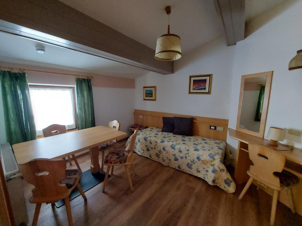Dolomiti Appart&Rooms Varena Exterior foto
